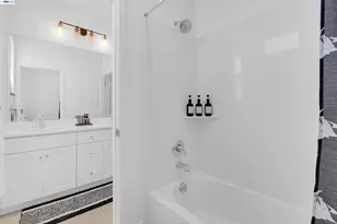 3098 Mulholland Dr, Lathrop, CA 95330 - Photo 29