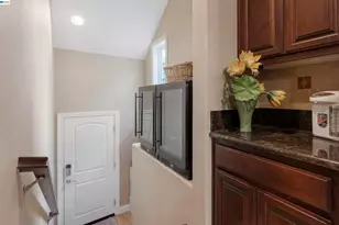 3679 Rimini Ln, Dublin, CA 94568 - Photo 17