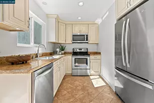 30 Sierra Ln, Walnut Creek, CA 94596 - Photo 11