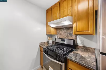 2037 Sierra Rd #2, Concord, CA 94518 - Photo 5