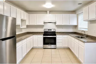1317 83rd Ave, Oakland, CA 94621 - Photo 13