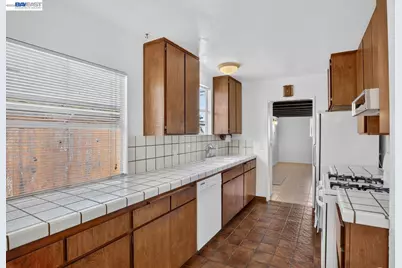 1206 Purdue St, San Leandro, CA 94579 - Photo 9
