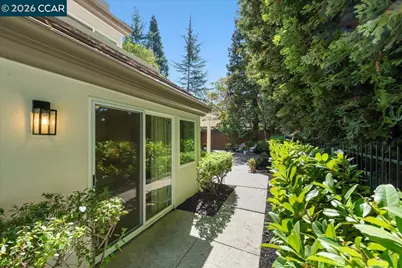 86 Royal Ridge Ct, Alamo, CA 94507 - Photo 41
