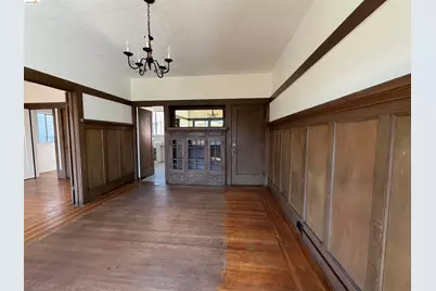 3999 Clarke St, Oakland, CA 94609 - Photo 5