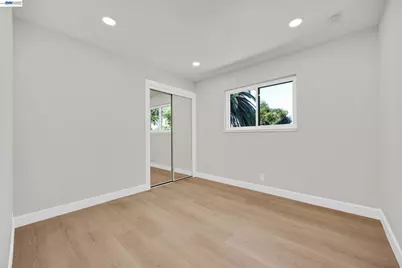 1759 Crescent Dr, Walnut Creek, CA 94598 - Photo 29