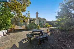 1332 Singingwood Ct, Walnut Creek, CA 94595 - Photo 63