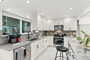 330 Ryegate Ct, San Jose, CA 95133 - Photo 13