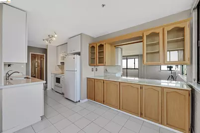 555 Pierce St #1001, Albany, CA 94706 - Photo 9