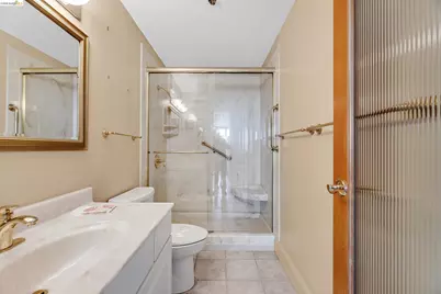 555 Pierce St #1001, Albany, CA 94706 - Photo 5