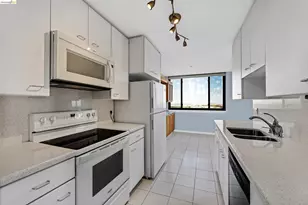 555 Pierce St, Albany, CA 94706 - Photo 7