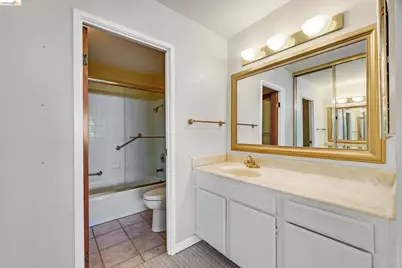 555 Pierce St #1001, Albany, CA 94706 - Photo 29