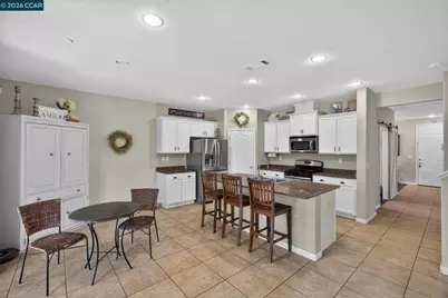 328 Silver Bell Way, Oakley, CA 94561 - Photo 17