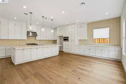 2308 Sanderling Ave, Marina, CA 93933 - Photo 5