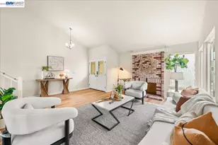 4 Woodview Ct, San Ramon, CA 94582 - Photo 3