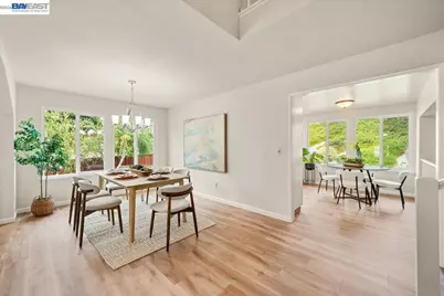 4 Woodview Ct, San Ramon, CA 94582 - Photo 9