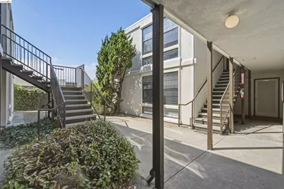 3263 Belmont Ave, El Cerrito, CA 94530 - Photo 11