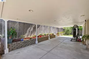 31262 San Andreas Dr, Union City, CA 94587 - Photo 35