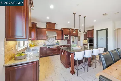 24 Promontory Place, Clayton, CA 94517 - Photo 9