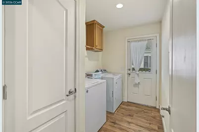 156 Tiki Ln, Pittsburg, CA 94565 - Photo 15