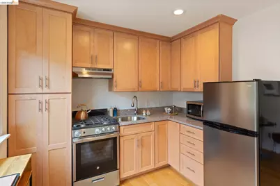 1048 Kains Ave, Albany, CA 94706 - Photo 49