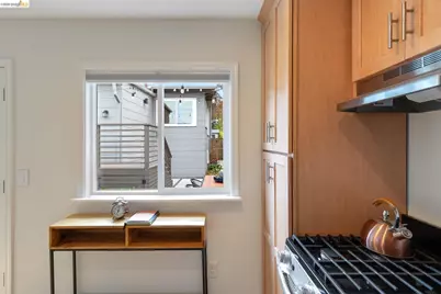 1048 Kains Ave, Albany, CA 94706 - Photo 51