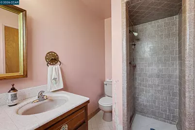 1005 Richmond St, El Cerrito, CA 94530 - Photo 17