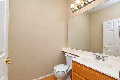 1587 Regent Dr, Brentwood, CA 94513 - Photo 17
