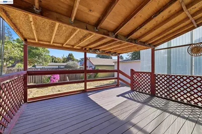 360 Warwick Ave, San Leandro, CA 94577 - Photo 25