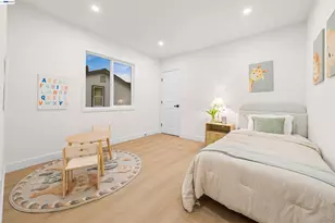 250 San Antonio Ct, San Jose, CA 95116 - Photo 11