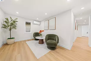 250 San Antonio Ct, San Jose, CA 95116 - Photo 17