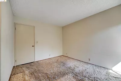 5861 Balmoral Dr, Oakland, CA 94619 - Photo 31