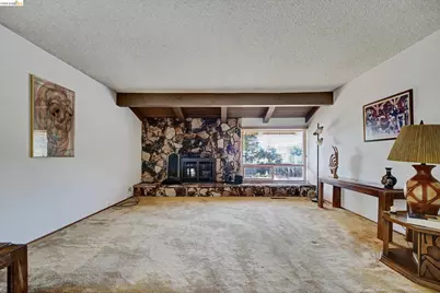 5861 Balmoral Dr, Oakland, CA 94619 - Photo 13