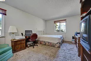 5861 Balmoral Dr, Oakland, CA 94619 - Photo 37