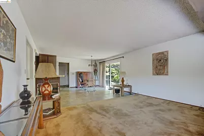 5861 Balmoral Dr, Oakland, CA 94619 - Photo 15