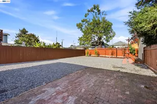 1725 38th Ave, Oakland, CA 94601 - Photo 51