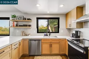 4073 Castlewood Ct, Concord, CA 94518 - Photo 19