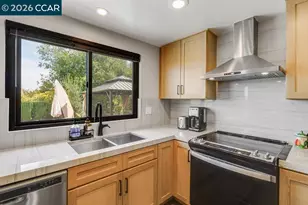 4073 Castlewood Ct, Concord, CA 94518 - Photo 19