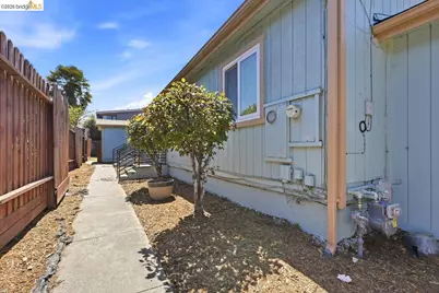 1530 Stuart St, Berkeley, CA 94703 - Photo 37