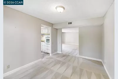 1129 Avenida Sevilla #7B, Walnut Creek, CA 94595 - Photo 9
