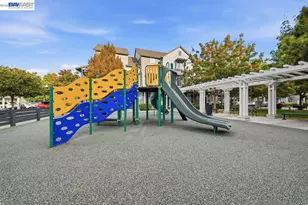 6677 Mariposa Ln, Dublin, CA 94568 - Photo 45