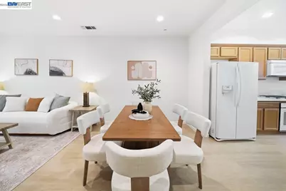 6677 Mariposa Ln, Dublin, CA 94568 - Photo 7