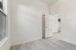2207 13th Ave, Oakland, CA 94606 - Photo 23