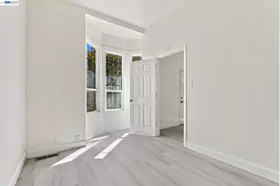 2207 13th Ave, Oakland, CA 94606 - Photo 21