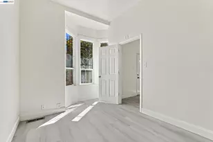 2207 13th Ave, Oakland, CA 94606 - Photo 21
