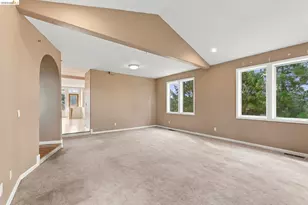 2008 Thompson Ln, El Sobrante, CA 94803 - Photo 9