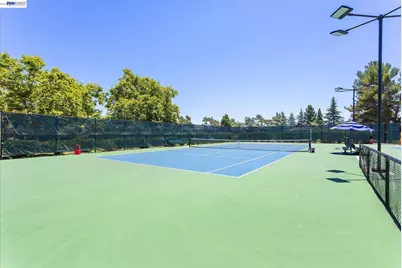 7892 Pineville Cir, Castro Valley, CA 94552 - Photo 97