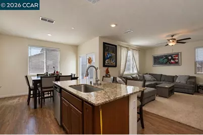 630 Flagstone, Stockton, CA 95206 - Photo 9