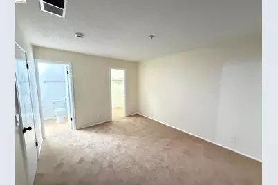 25129 Copa Del Oro Dr #203, Hayward, CA 94545 - Photo 17