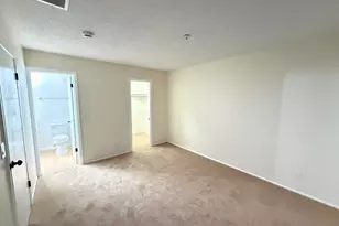 25129 Copa Del Oro Dr, Hayward, CA 94545 - Photo 17
