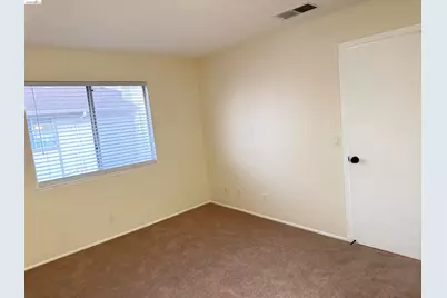 25129 Copa Del Oro Dr #203, Hayward, CA 94545 - Photo 15
